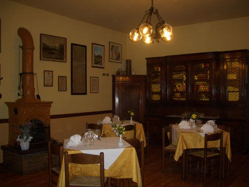 Albergo Il Castellino Boario Terme Екстериор снимка